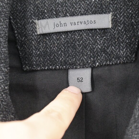 John Varvatos overcoat Men's 42 Double Breasted Wool Blend Herringbone coat peak - Picture 4 of 16